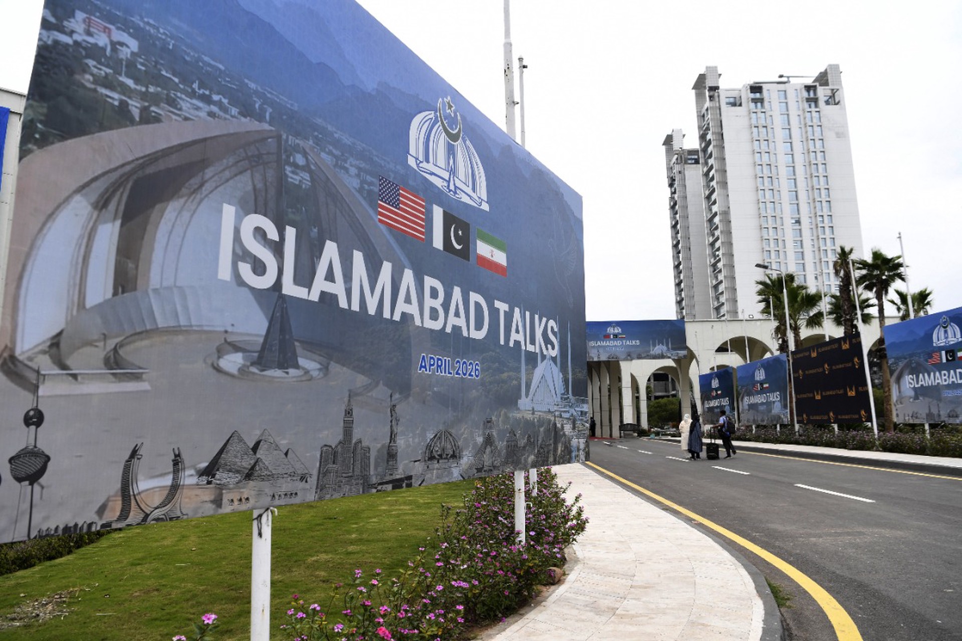 Политолог оценил шансы на продление переговоров между США и Ираном