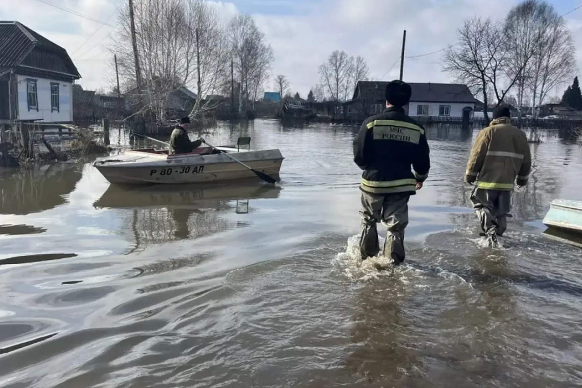 В МЧС Алтайского края рассказали об обстановке в регионе на фоне паводков