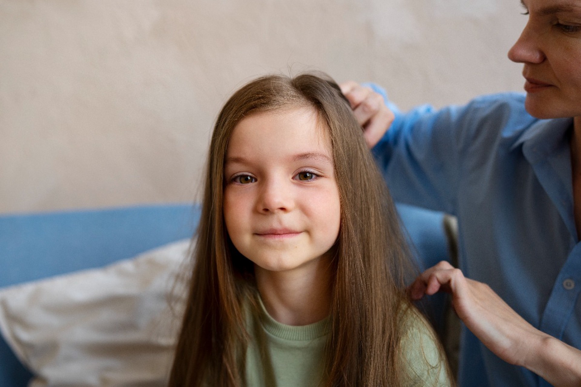 Трихолог развеяла миф о пользе бритья детей для роста и густоты волос