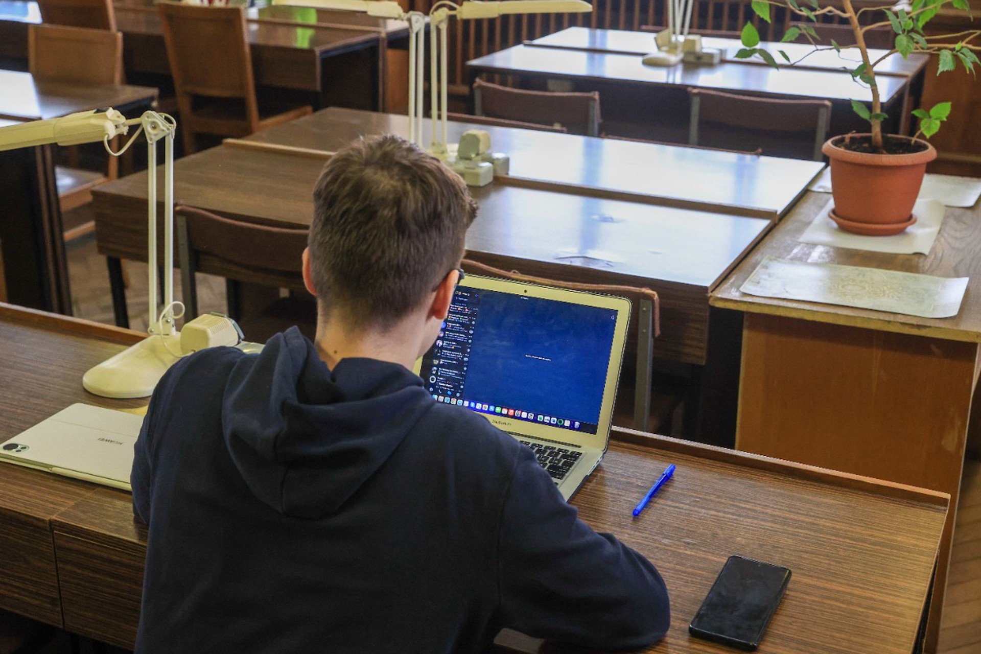 В России предложили отменить дипломные и курсовые работы для студентов