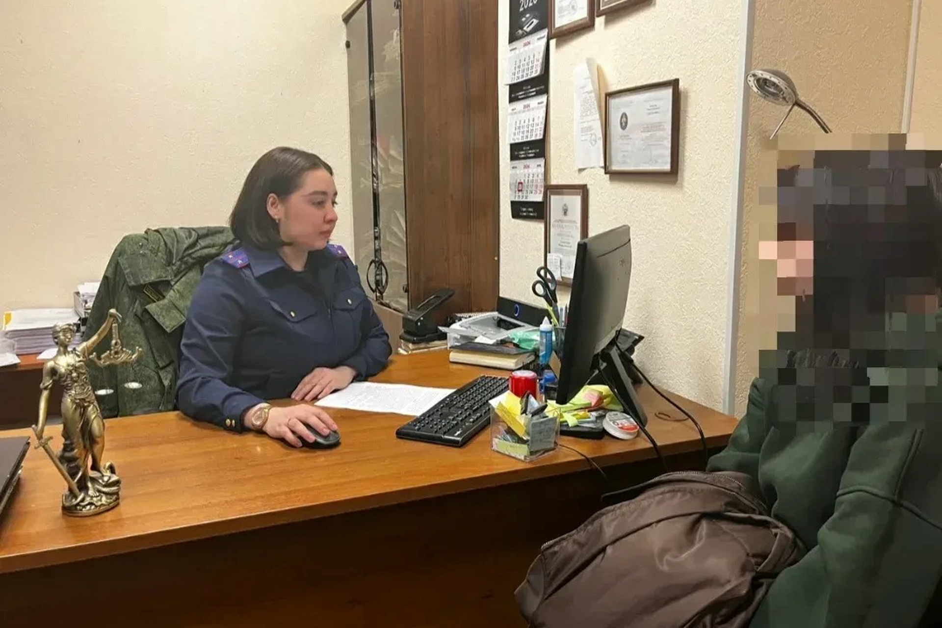 Зумершу, которая сняла кулич с секс-игрушкой, настигла кара