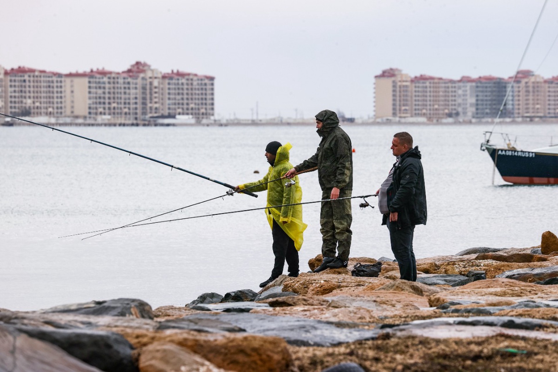 Рыбалка в апреле: на что ловить и где искать рыбу