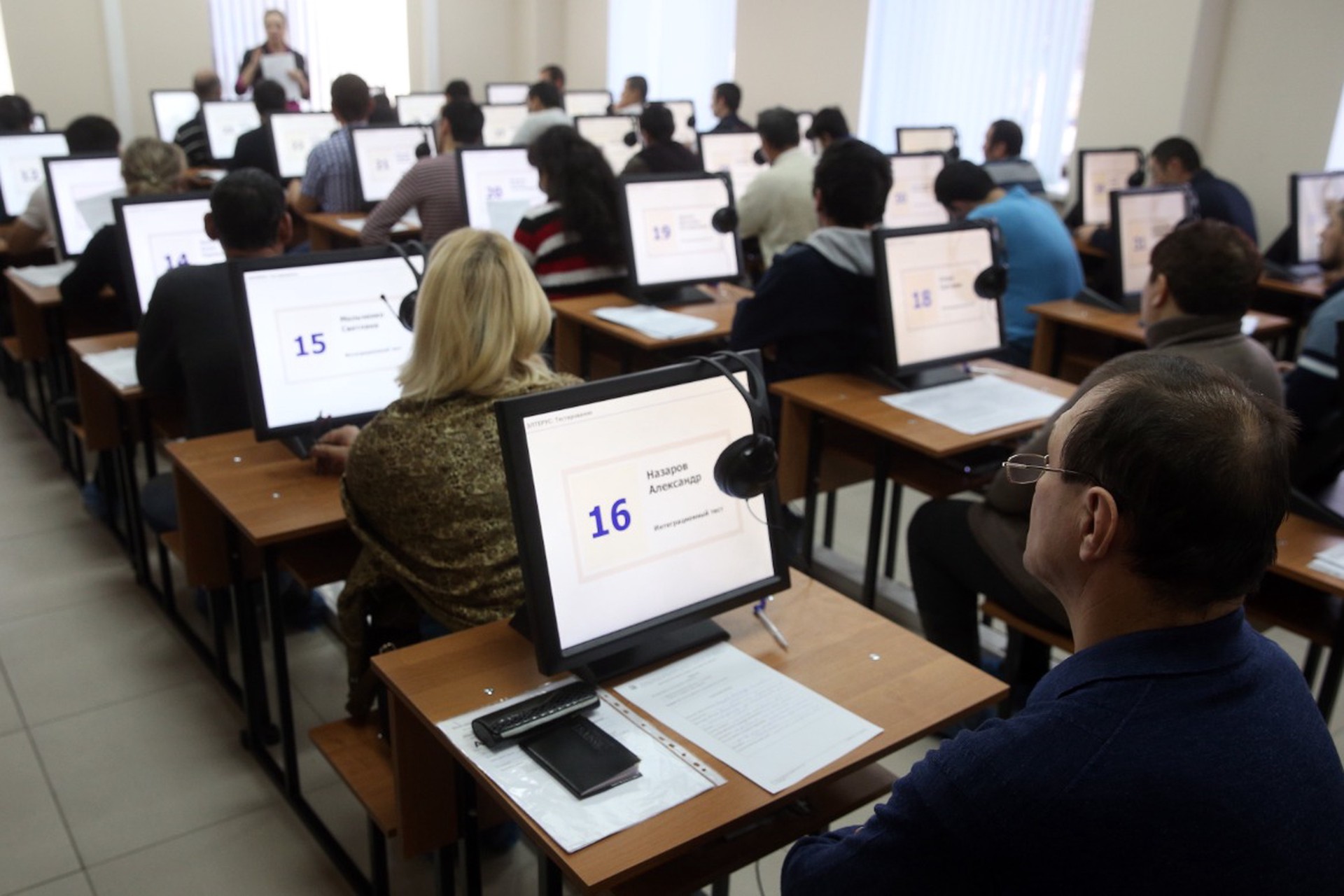 Вертятся на языке: как реально обстоят дела с изучением мигрантами русского