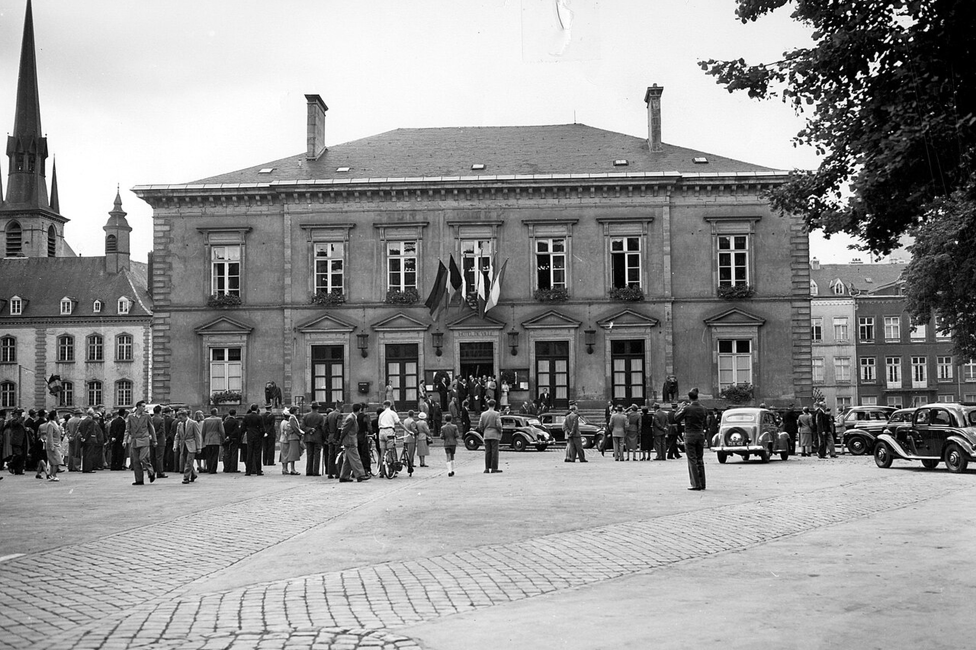 Свернулись в клуб: как Европейское объединение угля и стали сразу показало свою сущность