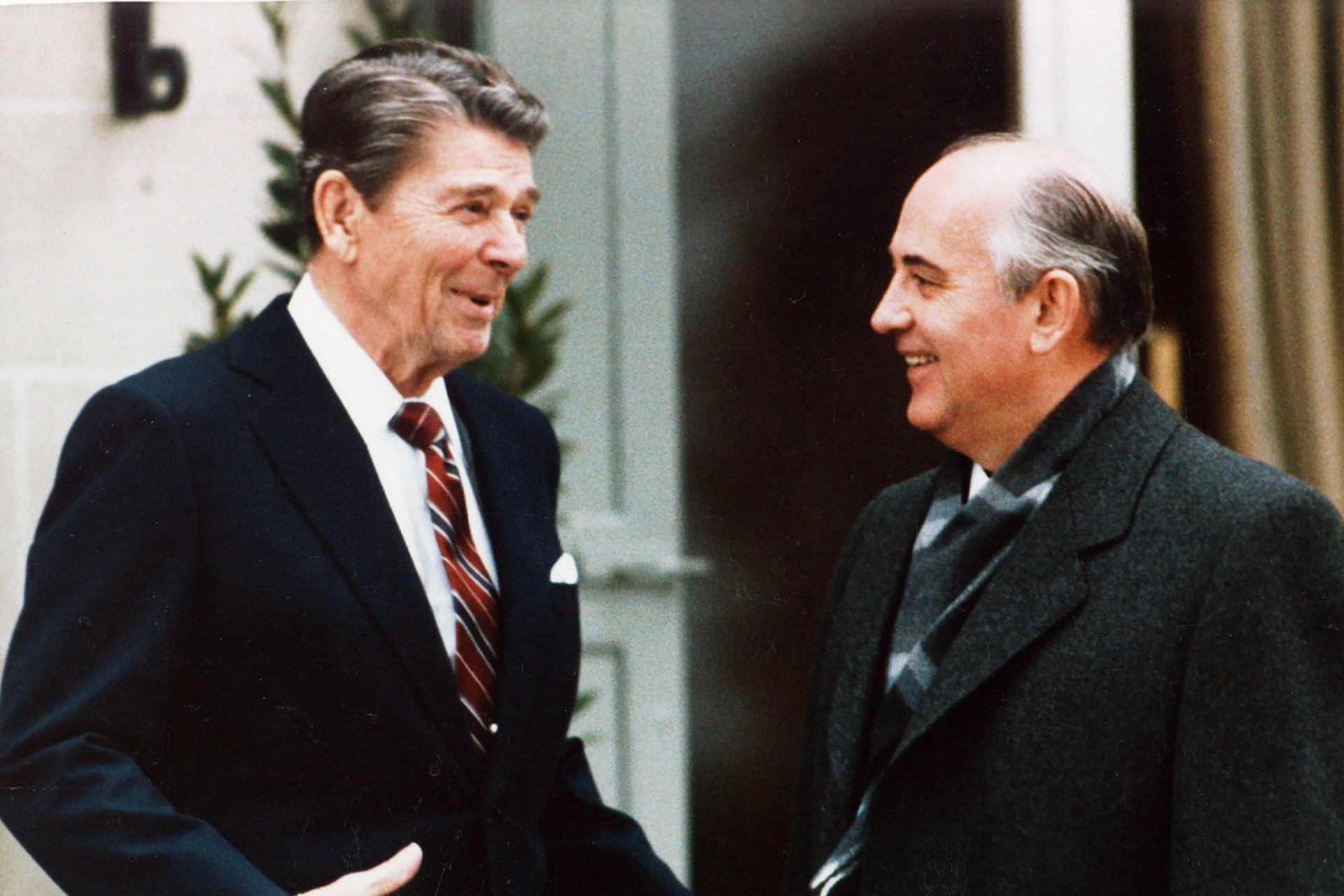 В Женеве продали виллу, где Горбачев и Рейган вели переговоры об окончании холодной войны