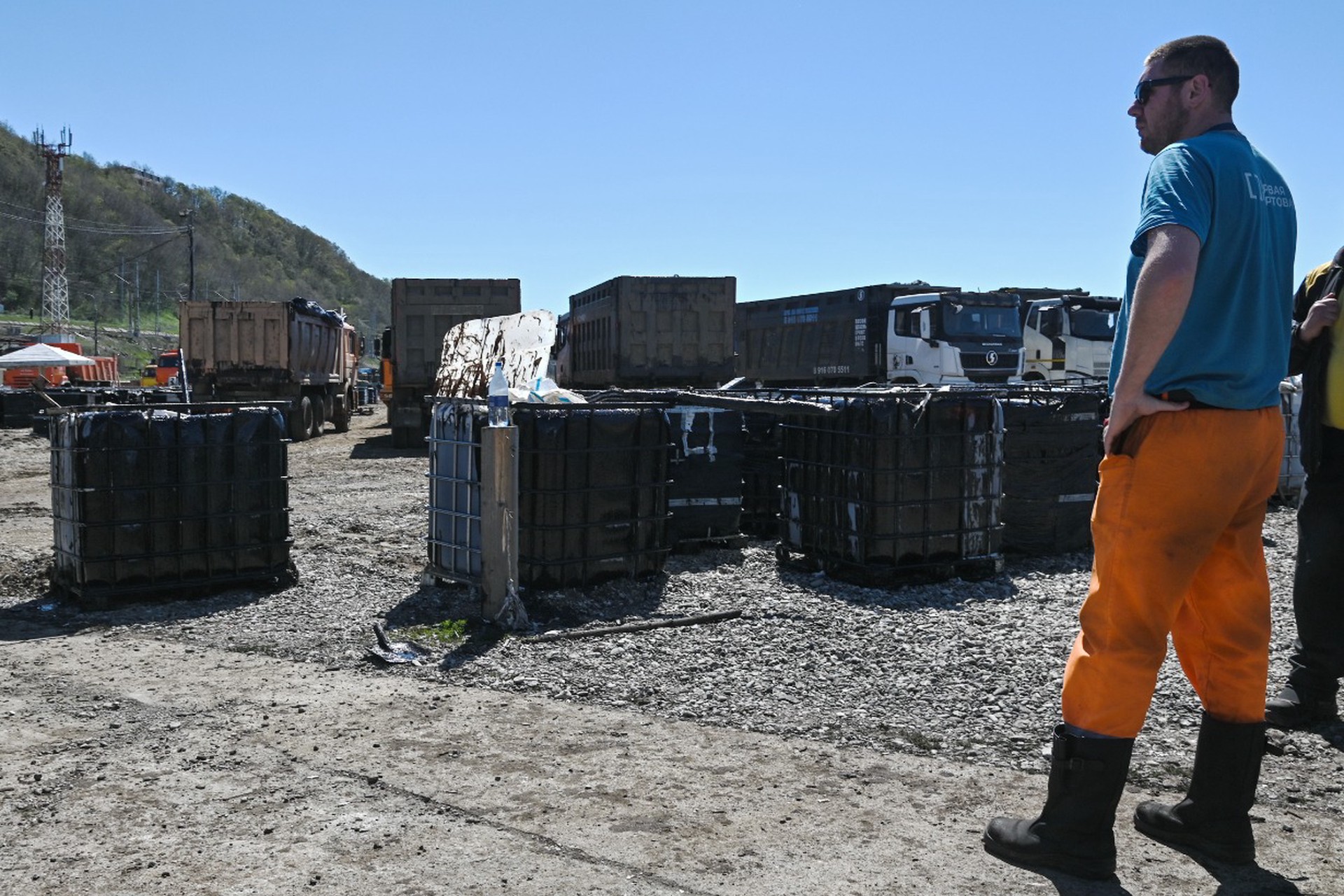 Раскрыто, сколько кубометров мазута вывезли из Туапсе после атак ВСУ