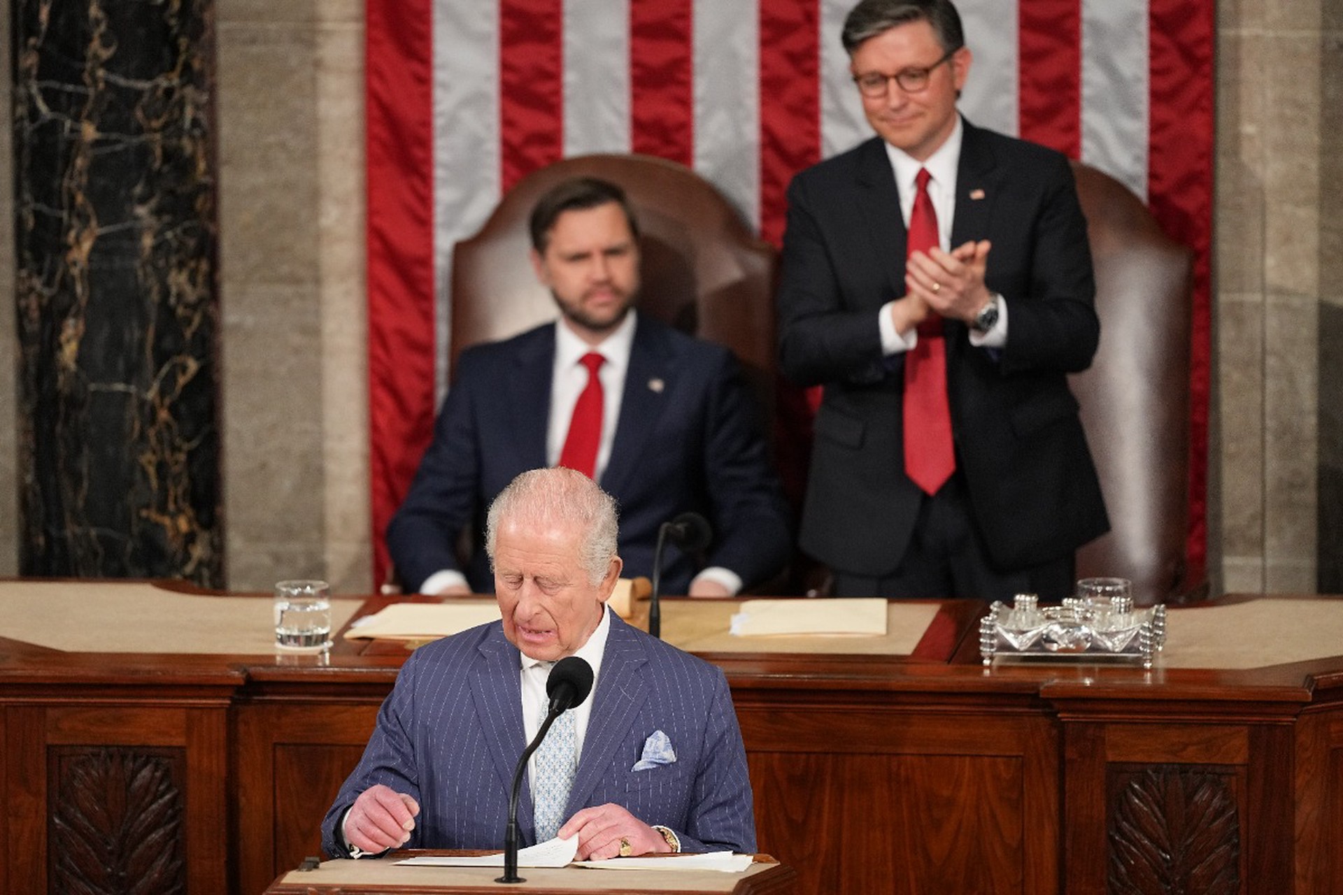 Британский монарх впервые за 34 года выговорился в конгрессе США