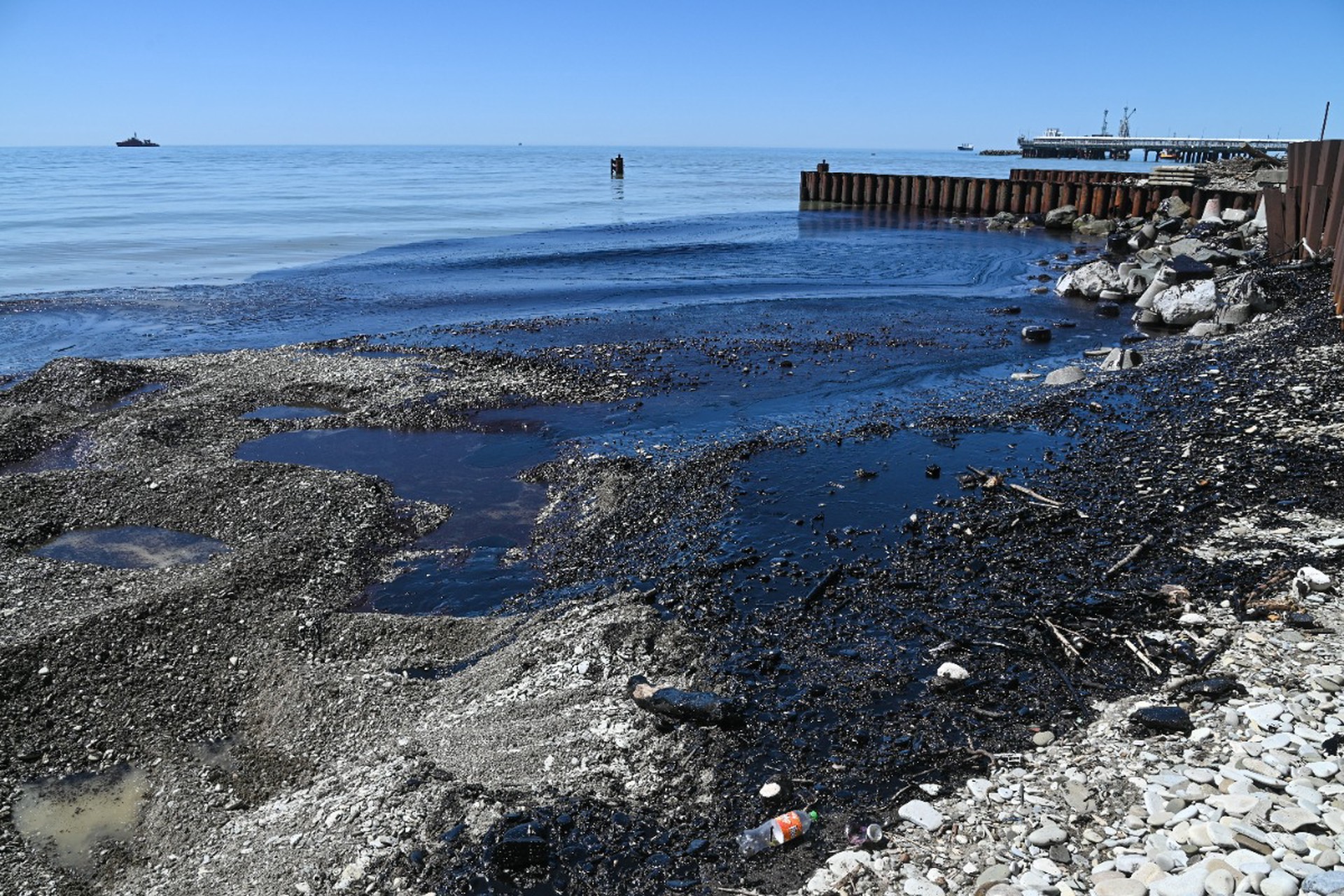 Роспотребнадзор оценил ситуацию после пожара в Туапсе