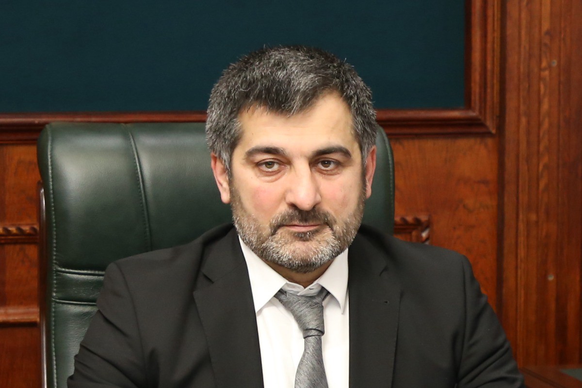 Пенсионер на «Газели» протаранил машину с министром