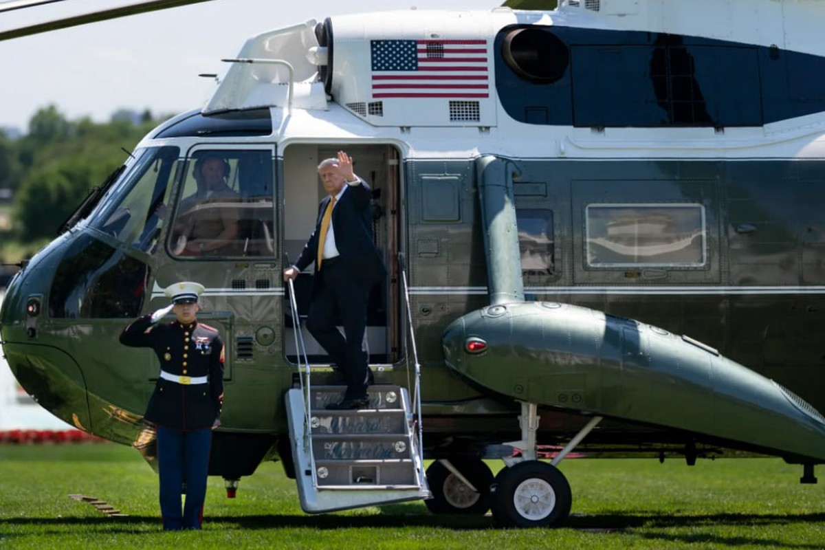 Трамп пообещал вернуться в Иран и «все закончить»