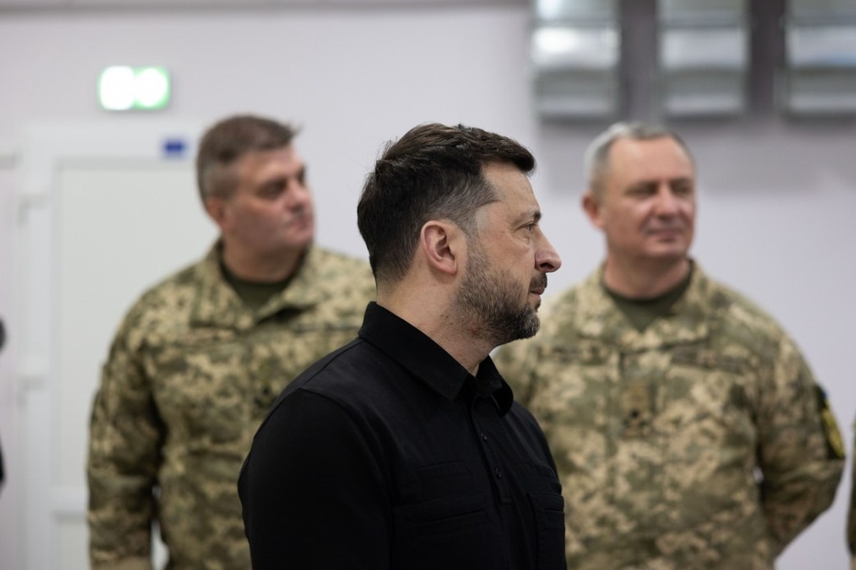 Зеленский окружил себя толпой охранников во время визита в Сербию