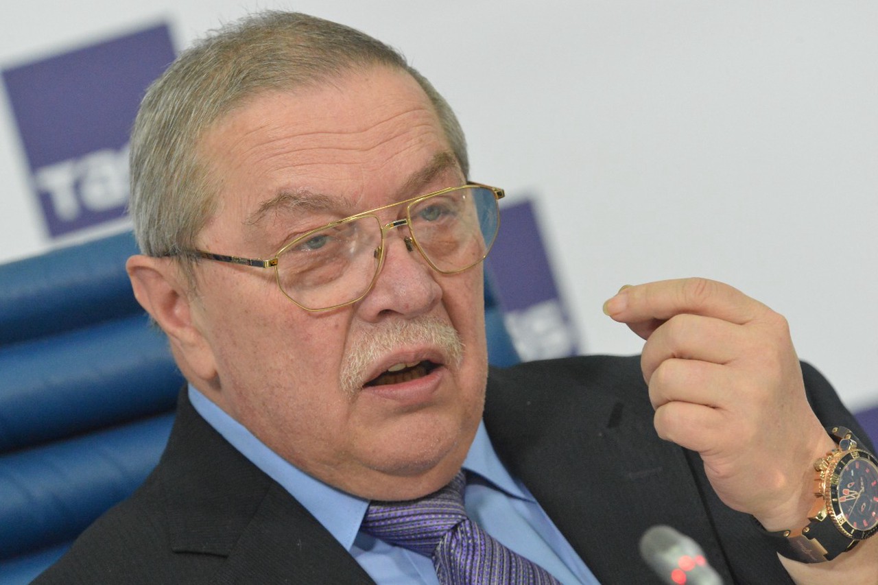Диктор парада Победы Антон Сунцов: Не откажусь объявить о безоговорочной капитуляции Украины