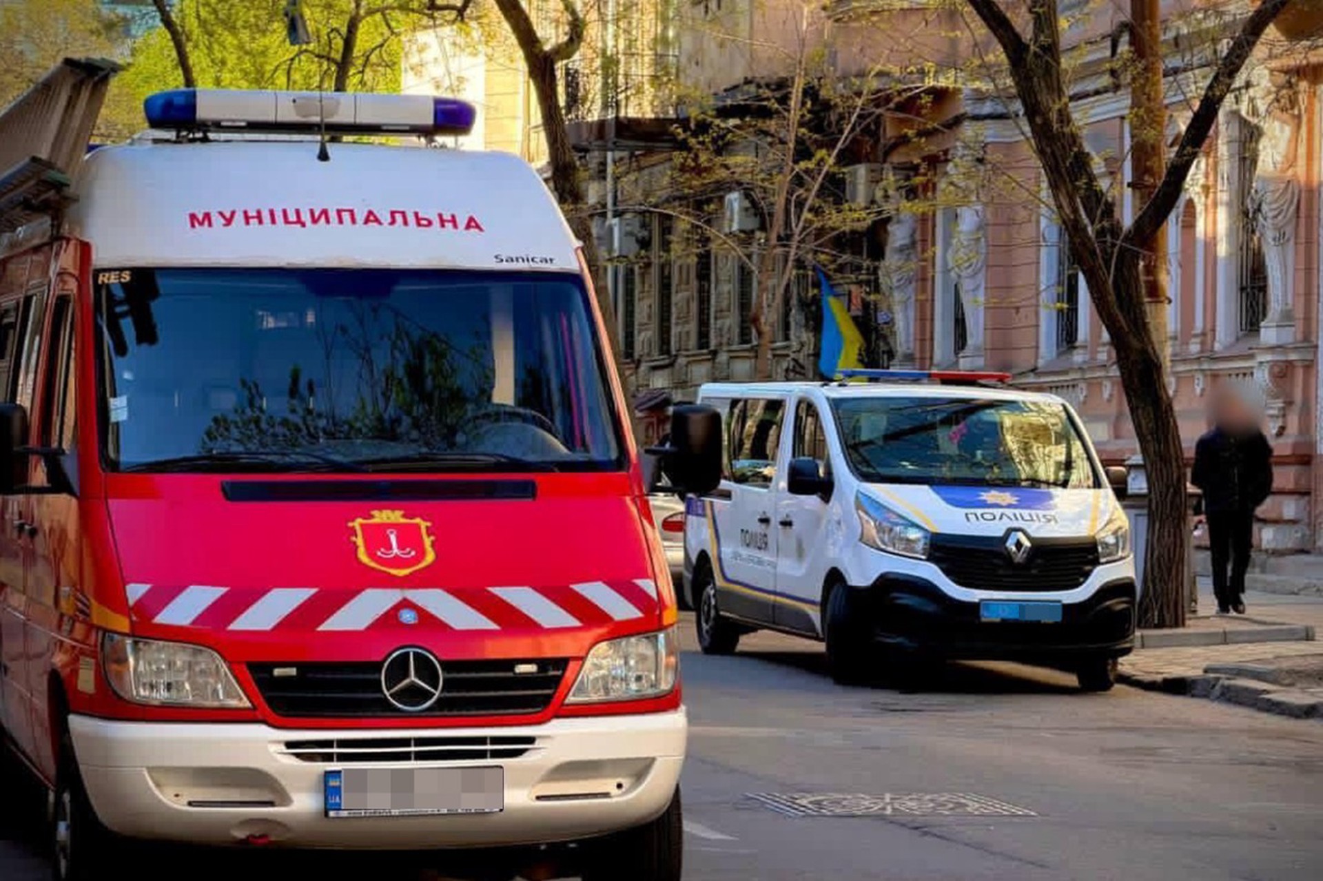 В Киеве неизвестный открыл огонь из окна автомобиля