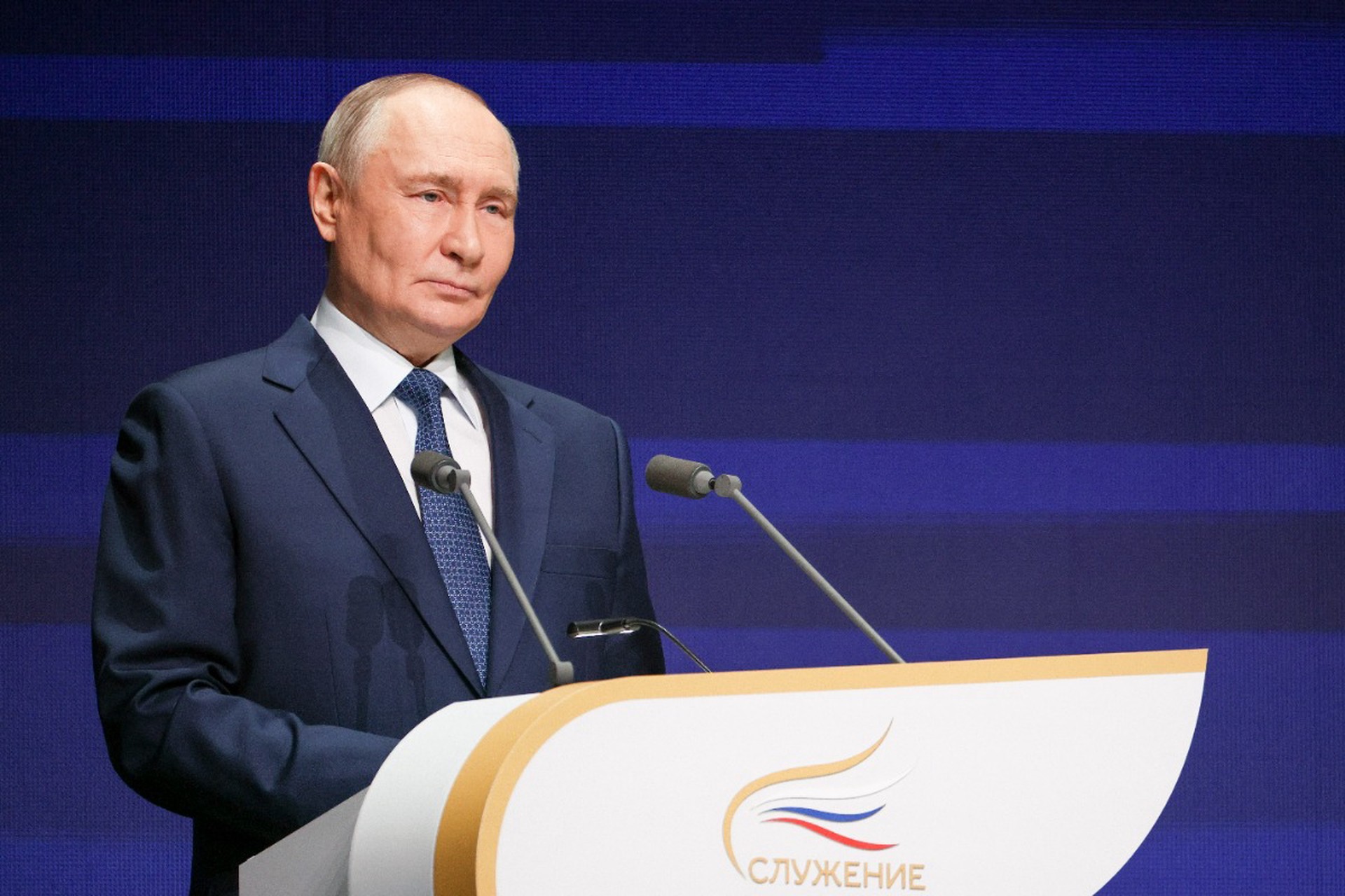 Онлайн-трансляция пленарного заседания с Путиным на ПМЭФ: письмо Зеленского, визит Уиткоффа