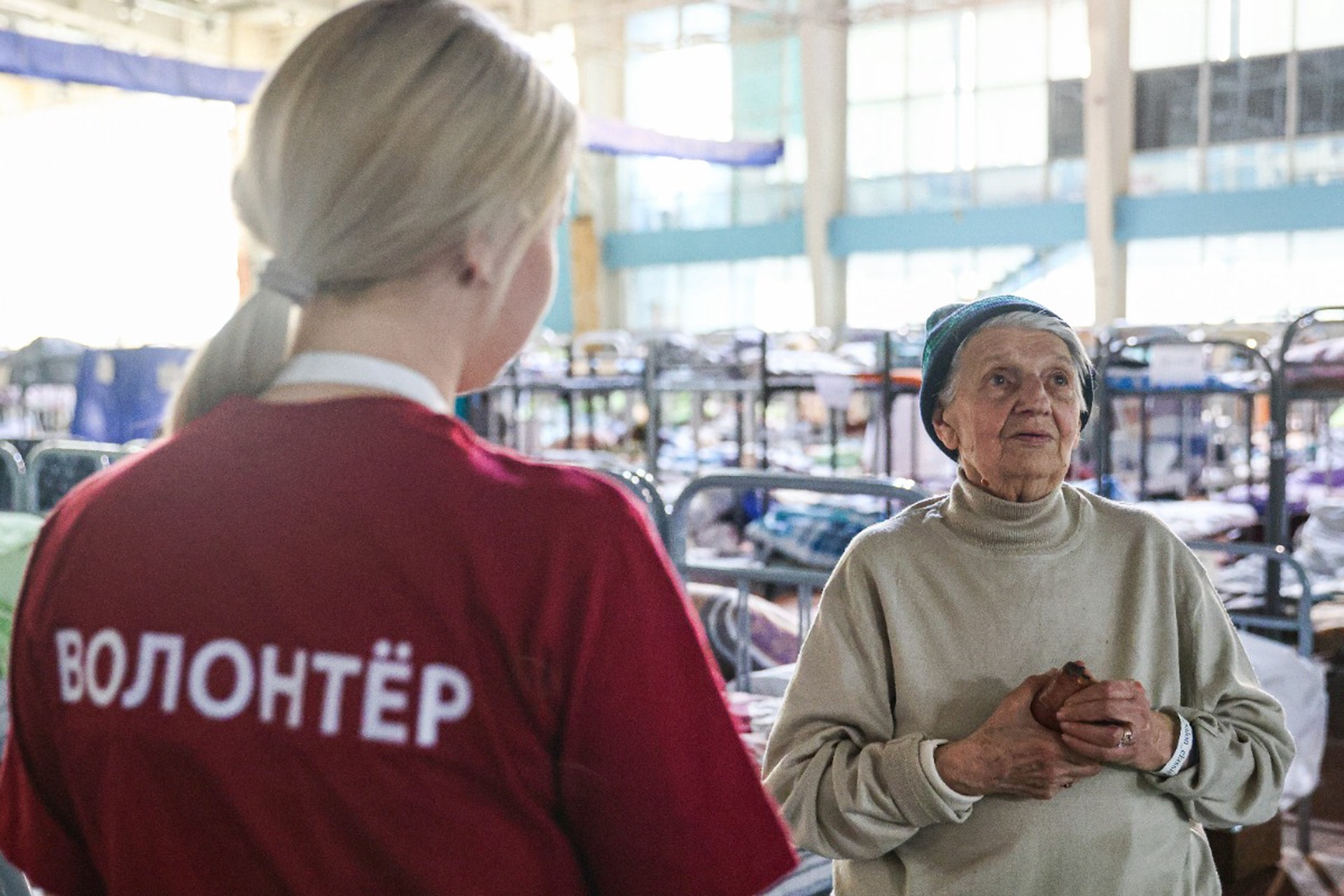 Российских школьников предложили привлекать к волонтерству для борьбы с эгоизмом