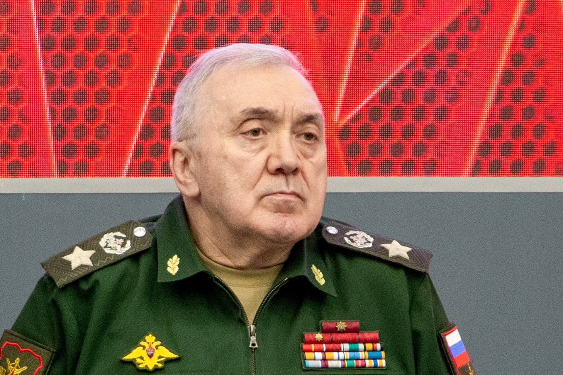 У экс-замминистра обороны Цаликова хотят отобрать имущество на 5,5 млрд рублей