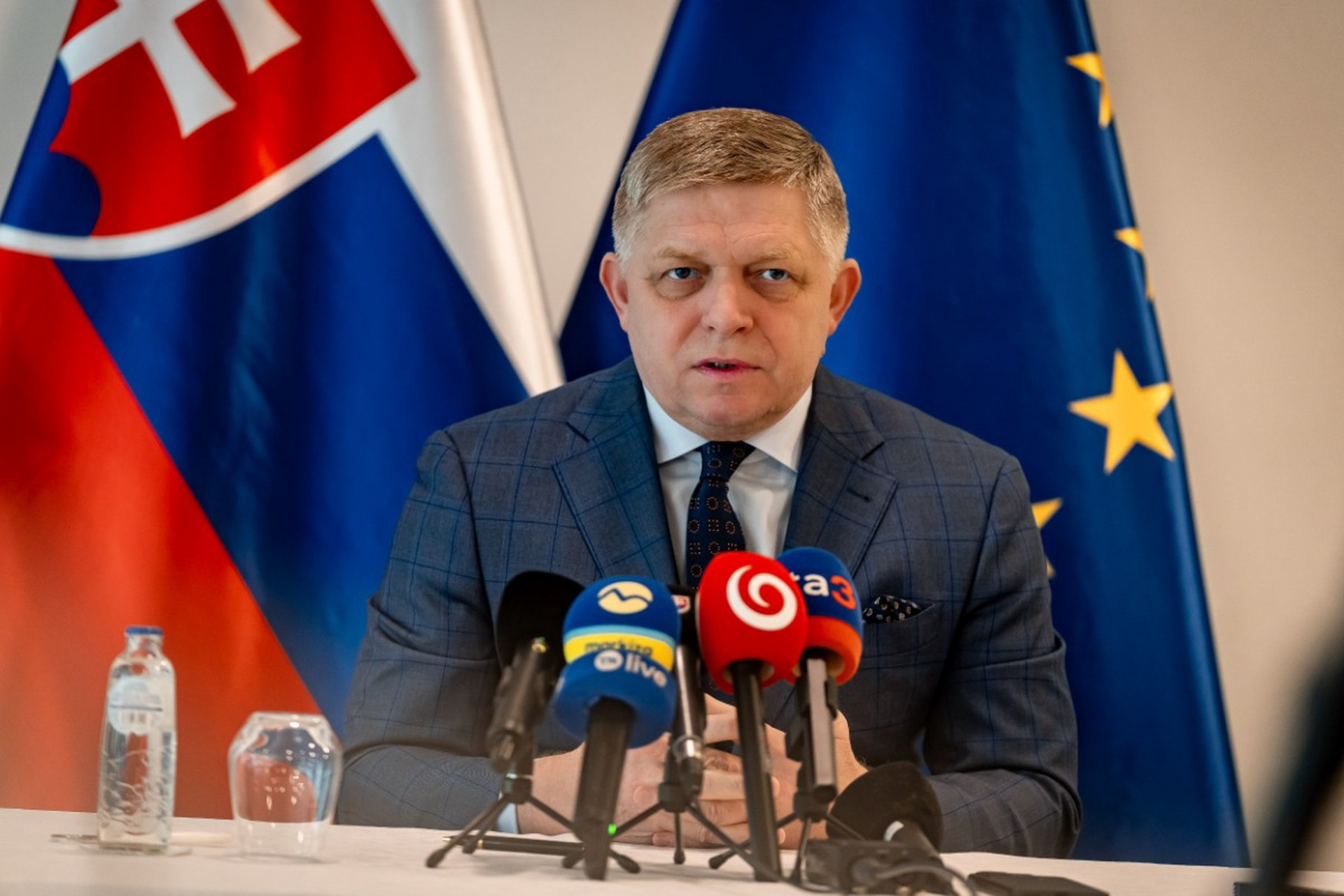 Фицо испугался, что поведение Украины может привести к третьей мировой войне
