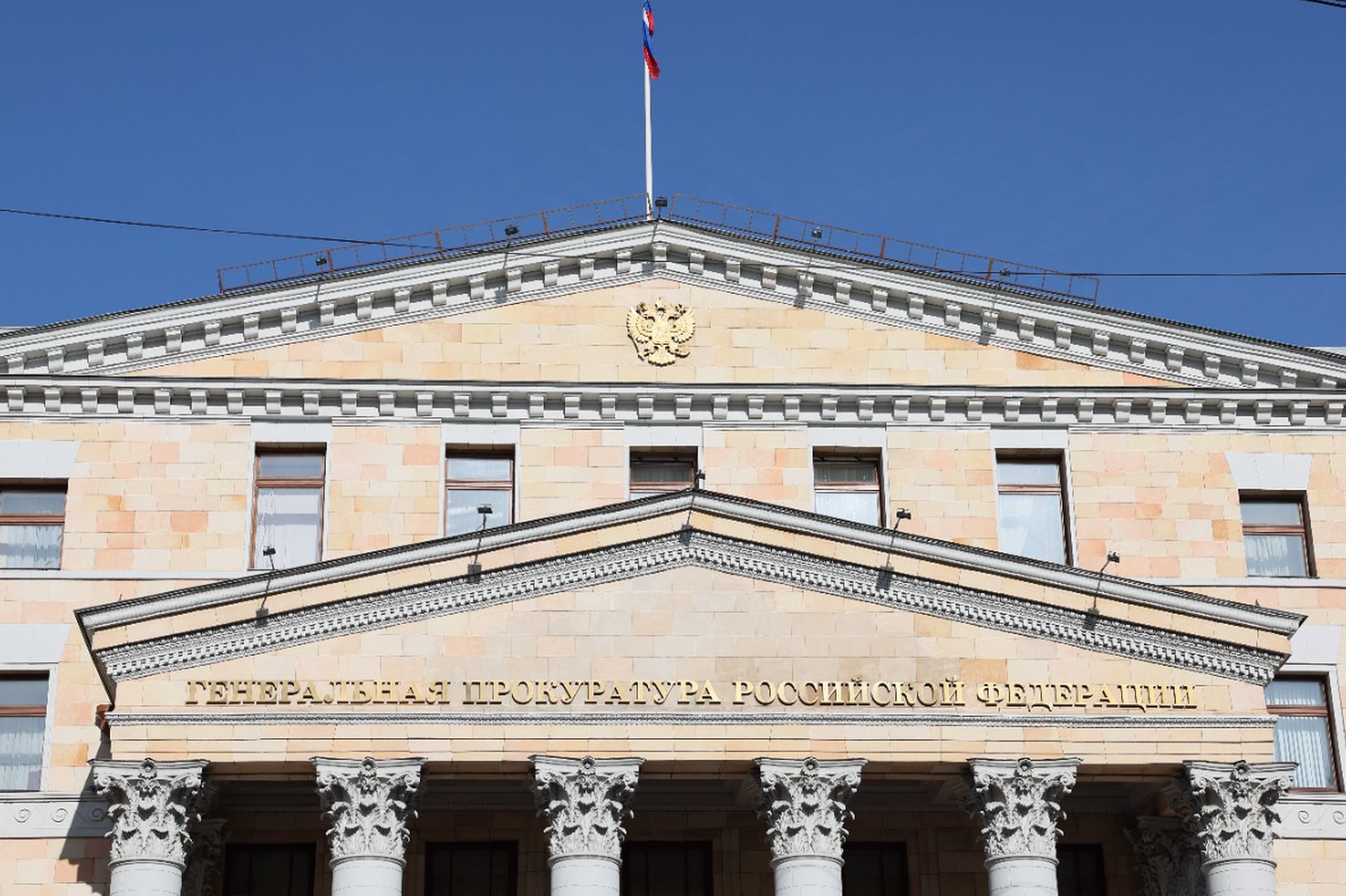 Столичная прокуратура оказывает правовую помощь пострадавшим после атаки дронов