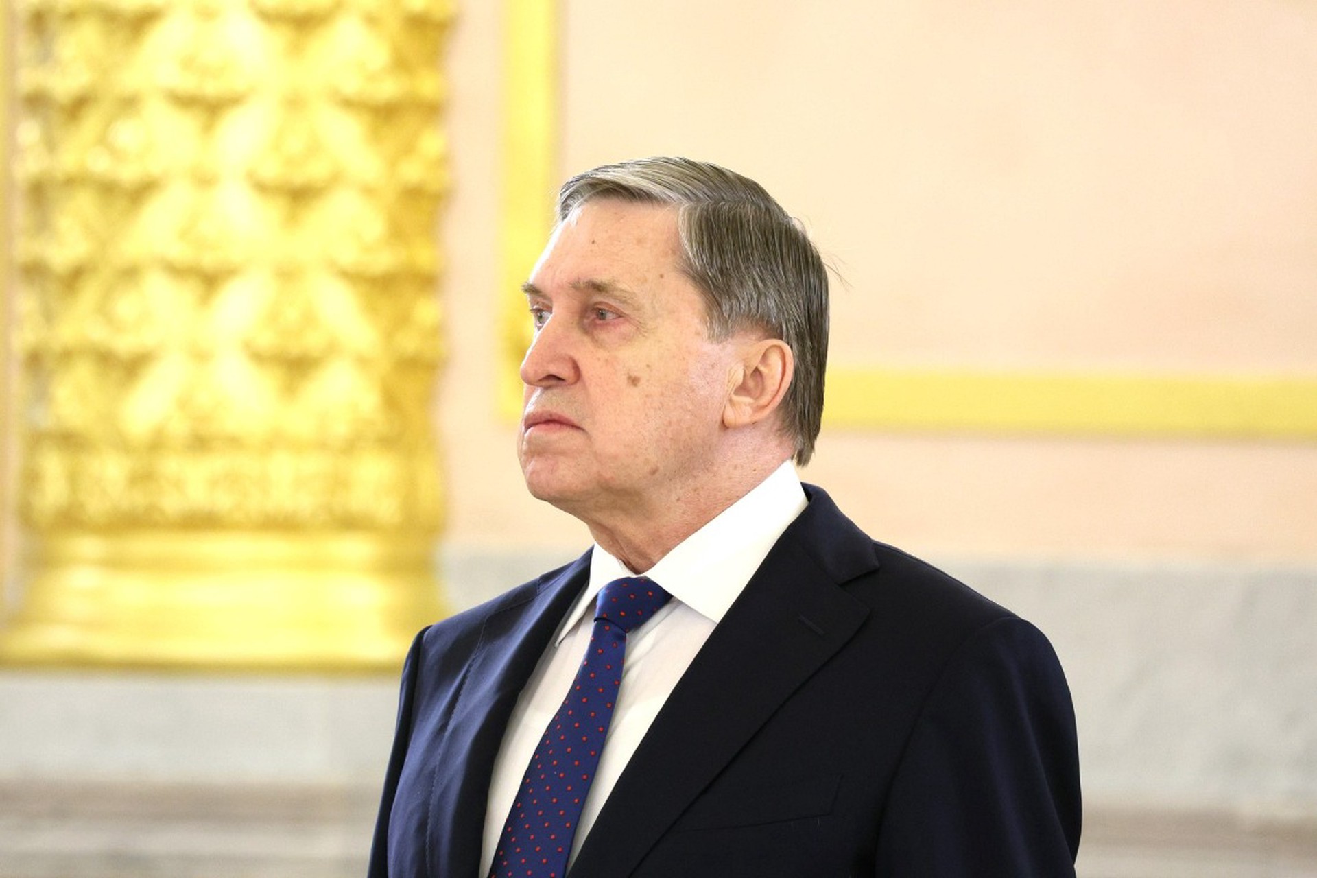Ушаков сообщил о тайной сделке Москвы и Пекина