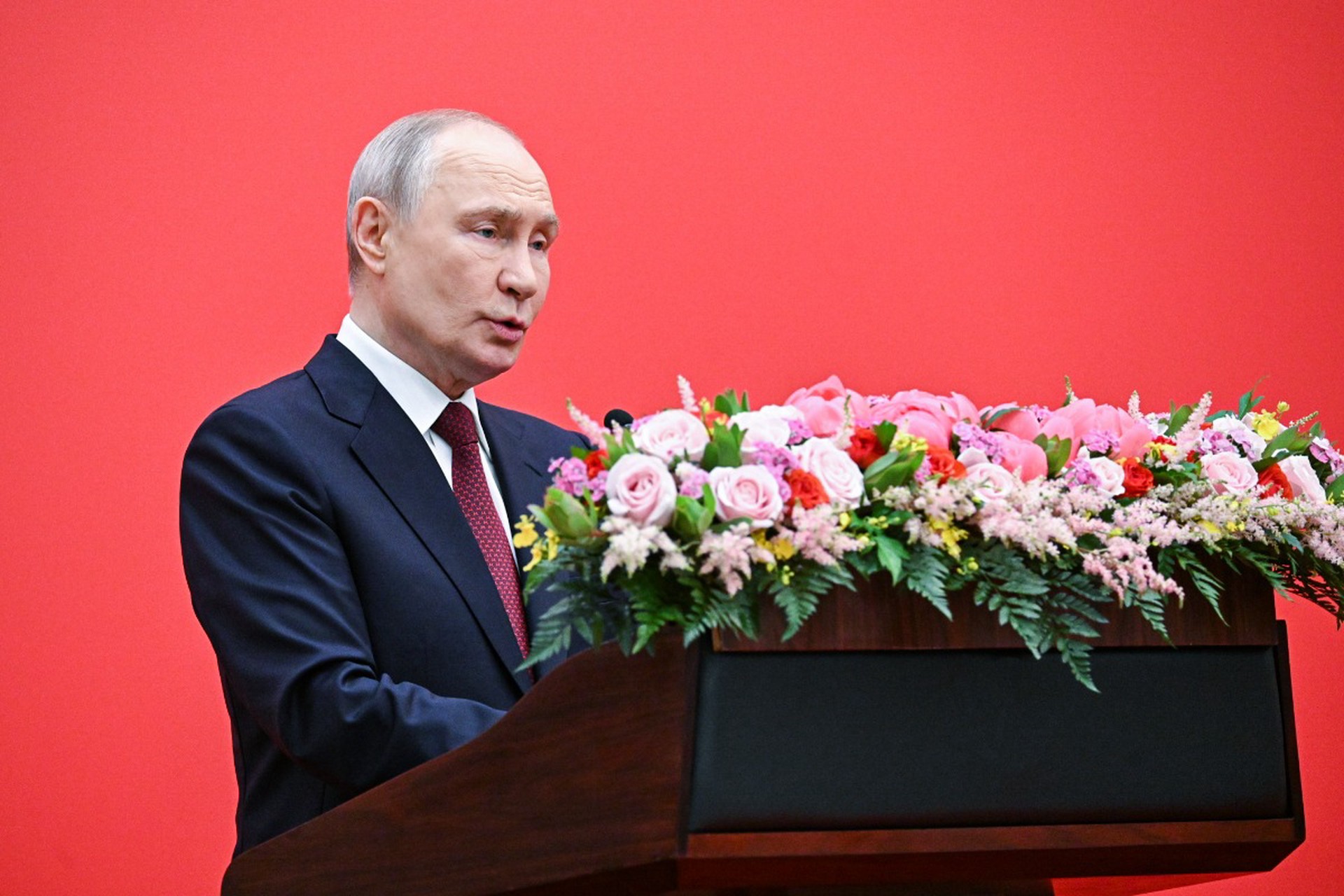 «Путин сокрушил Европу»: триумф России в Китае, фиаско Трампа и истерия Запада