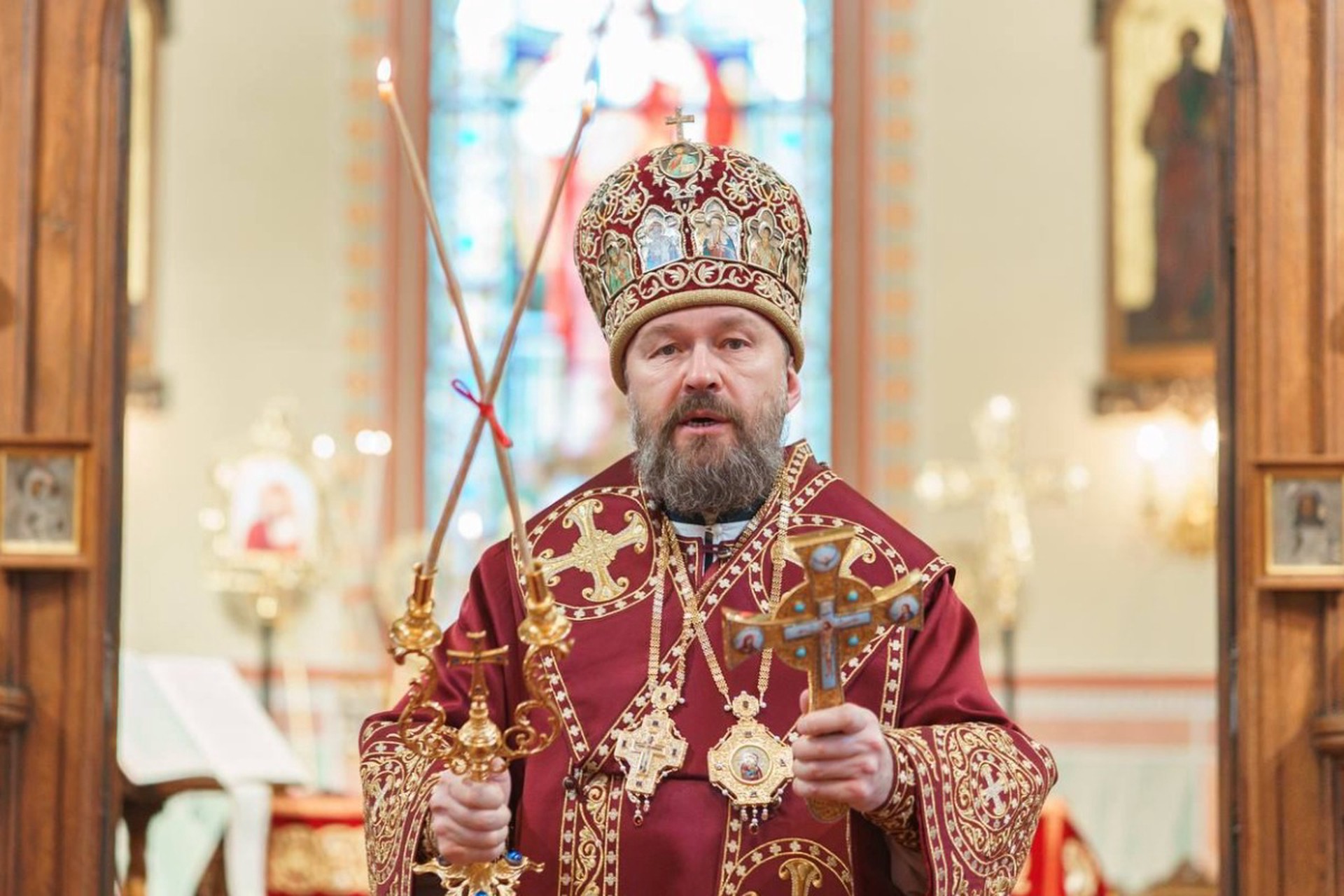 В РПЦ назвали задержание митрополита Илариона в Чехии классической подставой