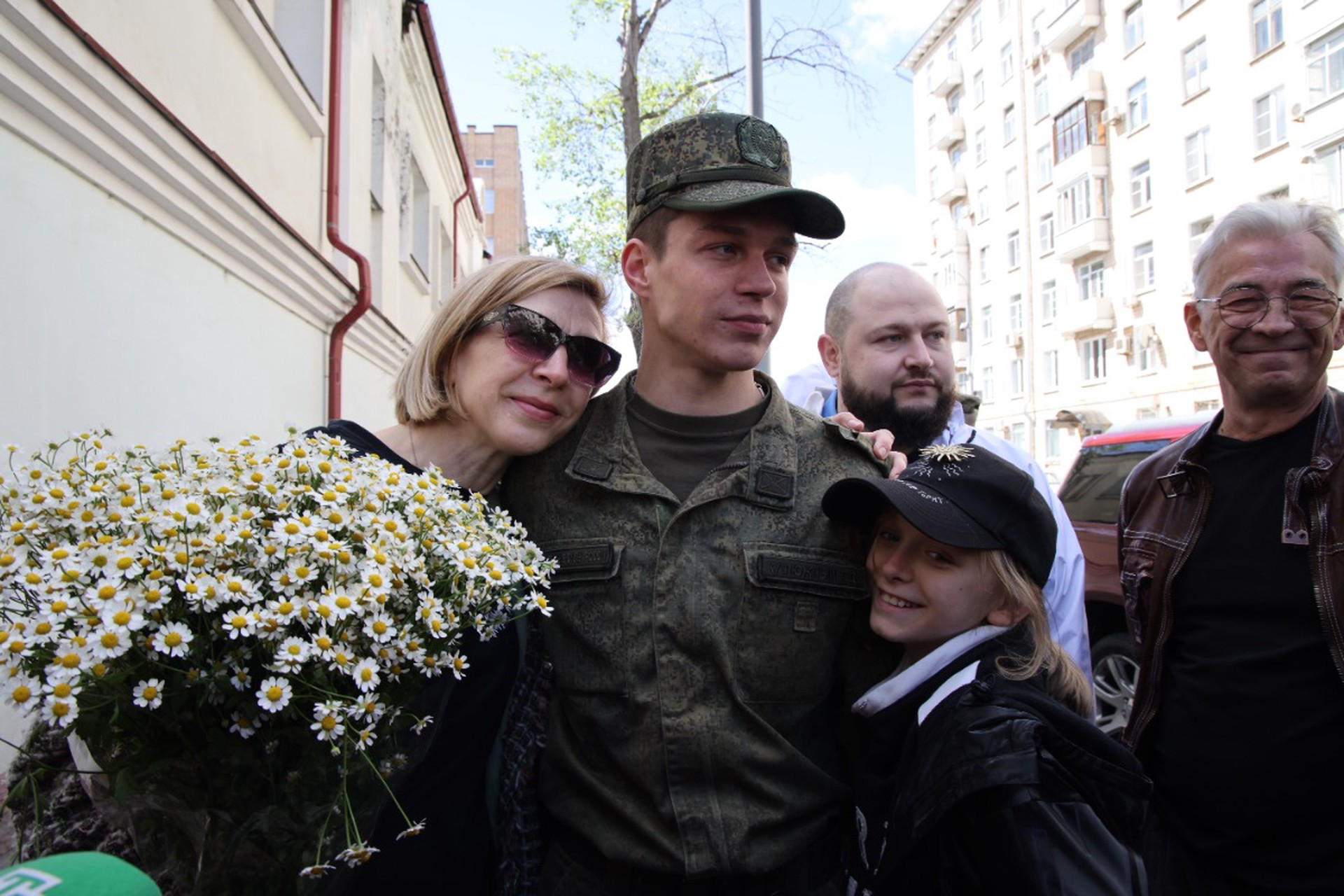Глеб Калюжный рассказал, как прошел службу в Семеновском полку