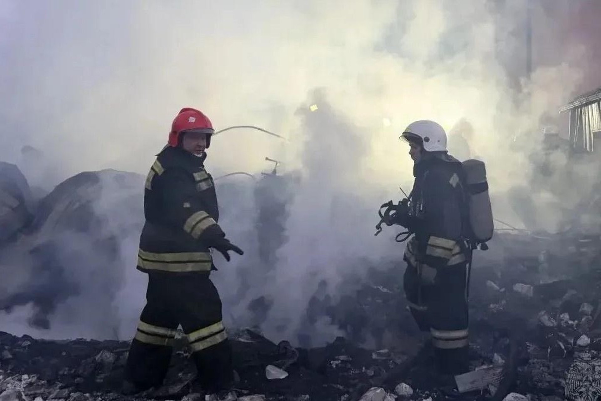 Тело погибшего обнаружили при разборе завалов частного дома в Липецке