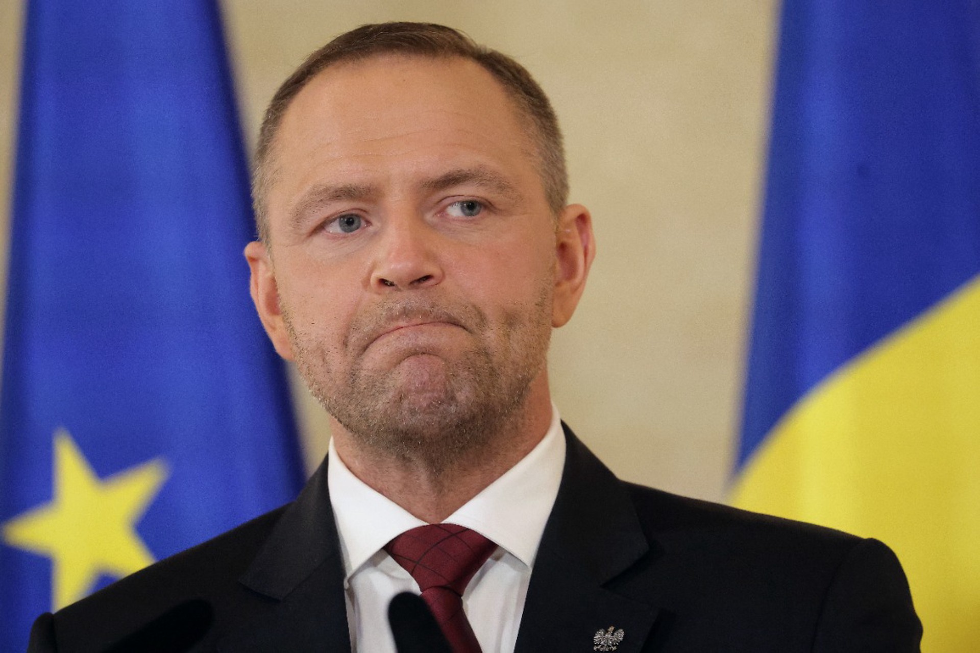 Президент Польши хочет отобрать у Зеленского орден из-за нацизма