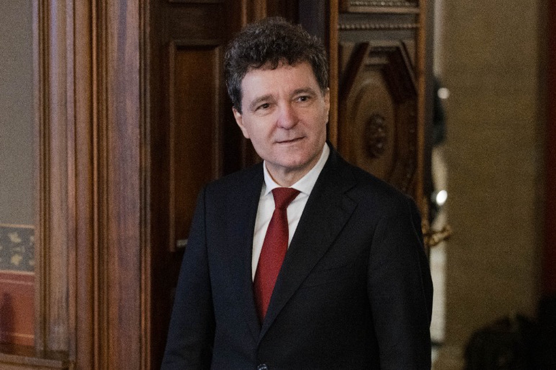 Президент Румынии признал украинский след в трагедии с дроном