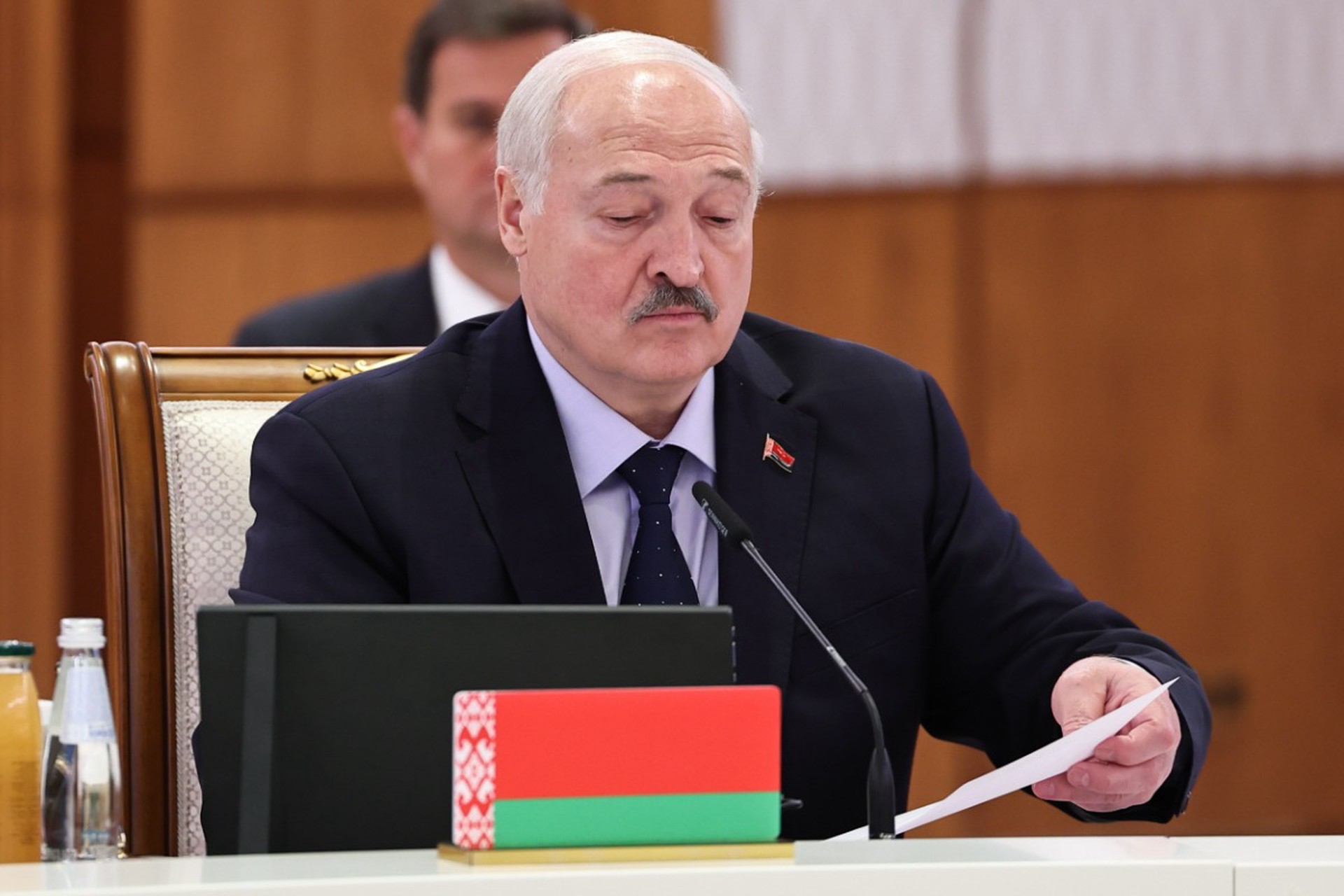 Лукашенко назвал трепом угрозы Зеленского в адрес республики