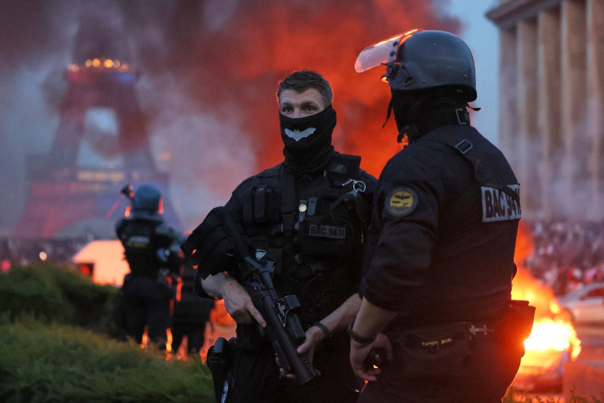 Грандиозная победа французских футболистов закончилась смертями и ранениями