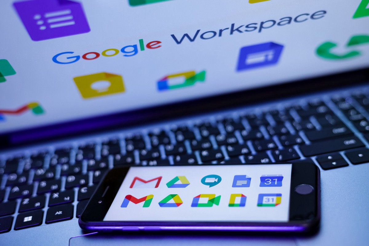 Авторизация через Apple ID и Google станет невозможной в России