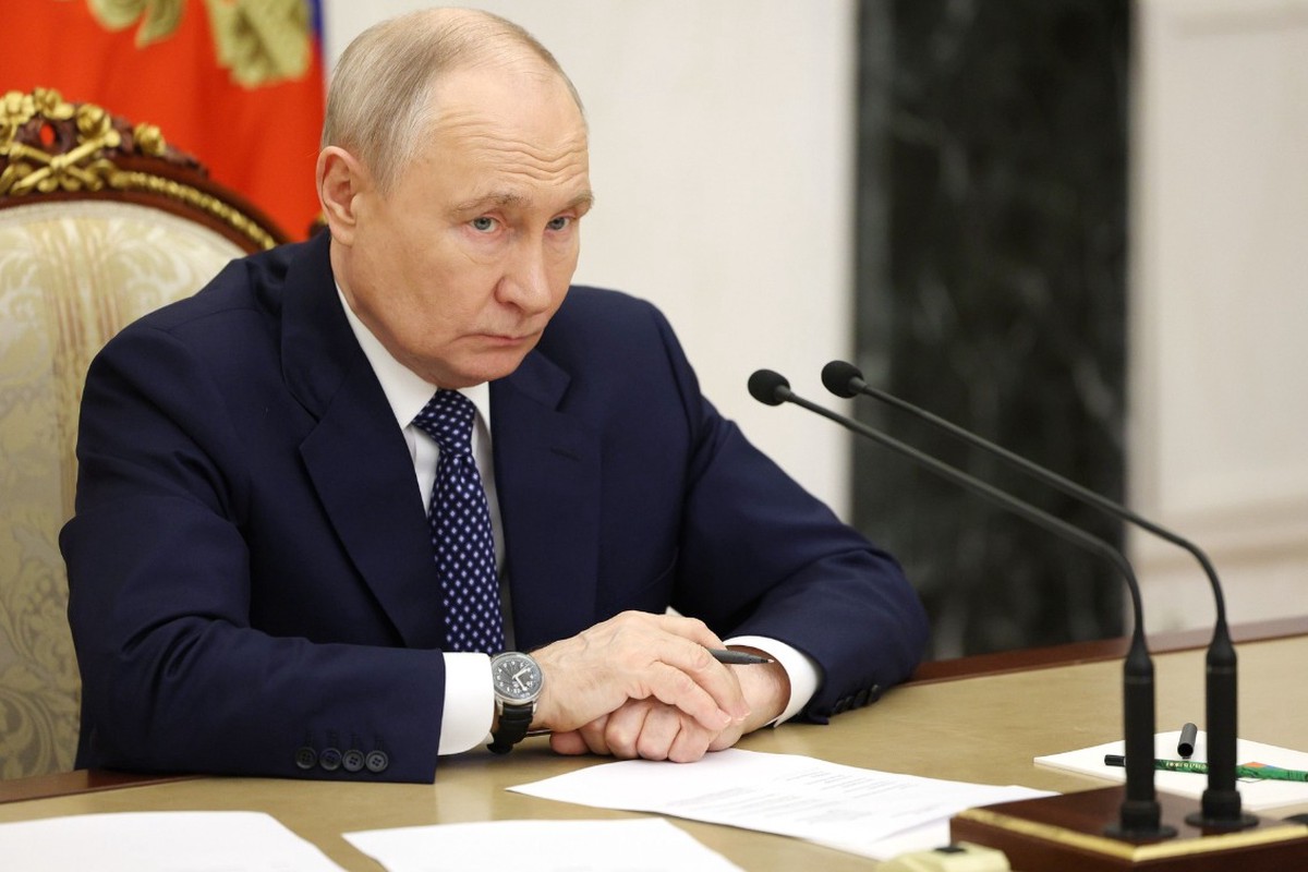 В Кремле рассказали о давних связях Путина с экс-министром Ивановым