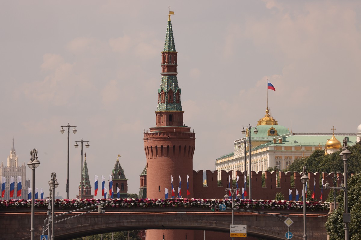 Путин предупредил об исчезновении России в случае слабости