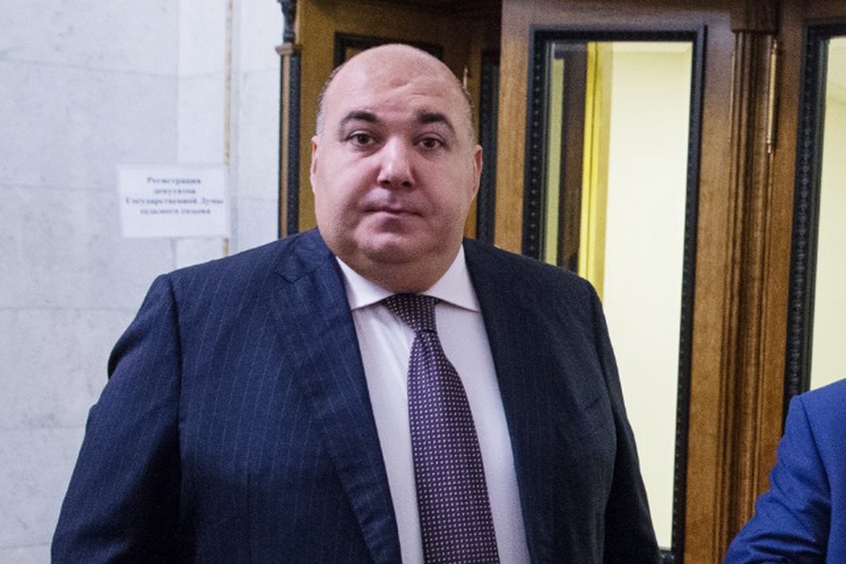 Суд арестовал экс-депутата Госдумы по обвинению в изнасиловании