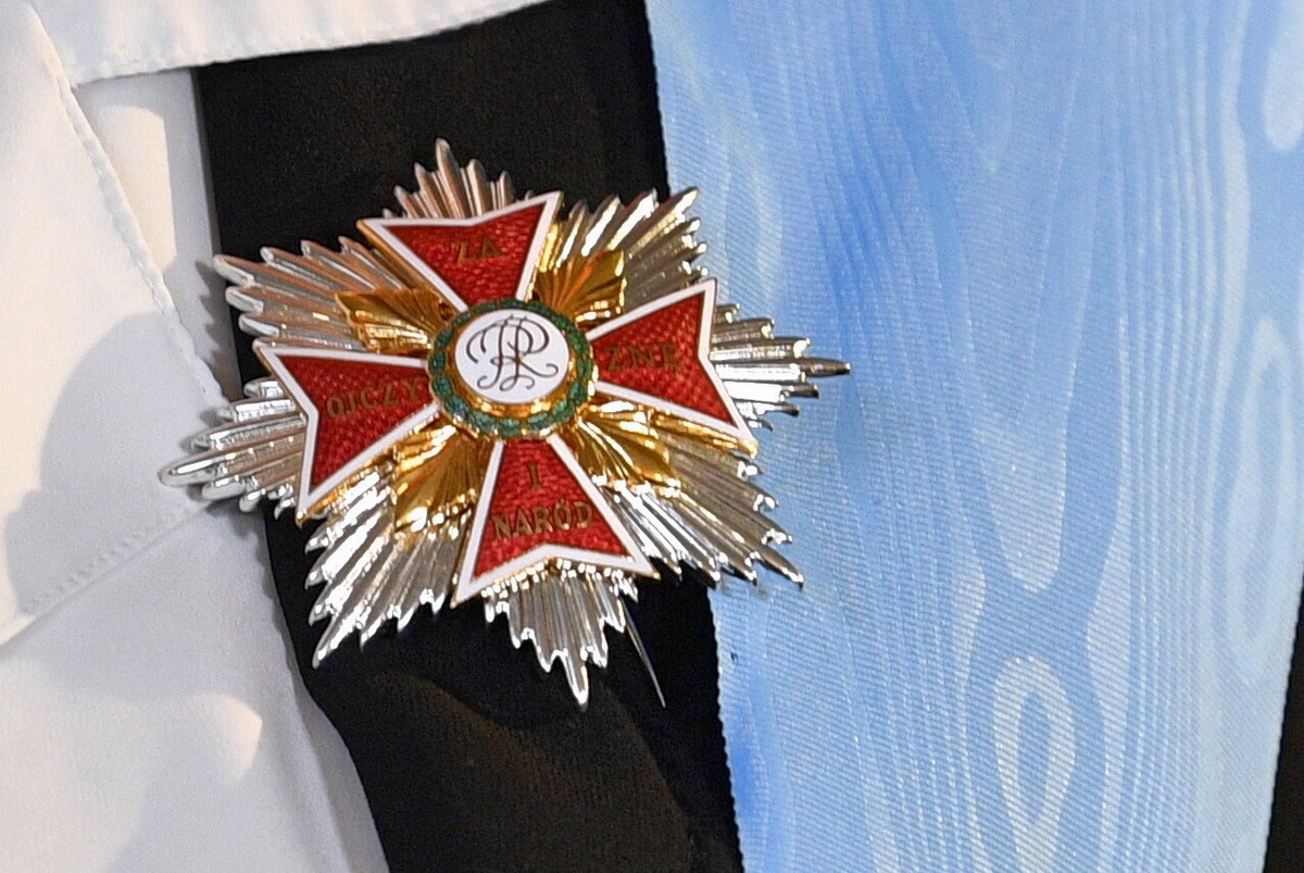Захарова предложила Польше передать награды другим нацистам