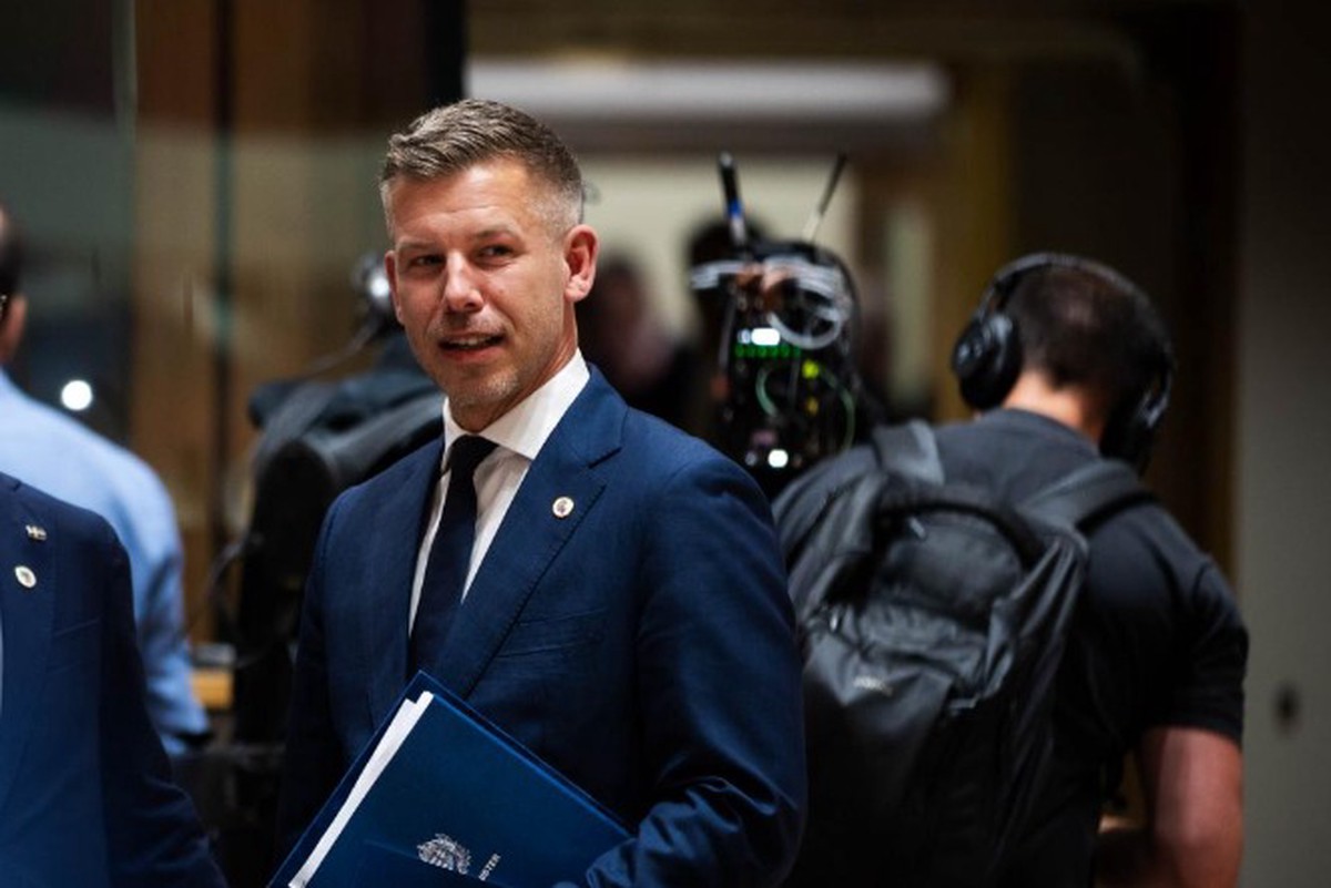 Премьер Венгрии отказал Украине в строительстве жизненно важного терминала