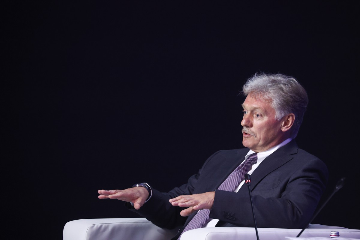 Песков предрек появление нового оружия, равного ядерному