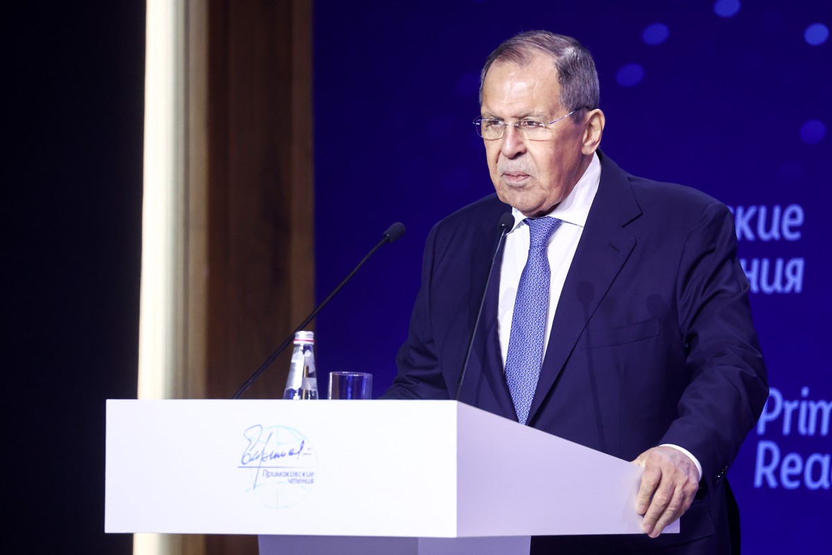 Лавров пригрозил Европе новой Берлинской стеной на Украине
