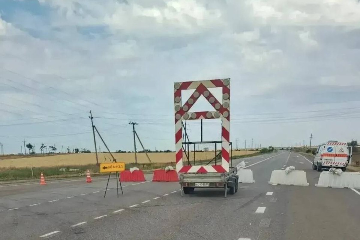 В Запорожской области перекрыли трассу после атаки ВСУ