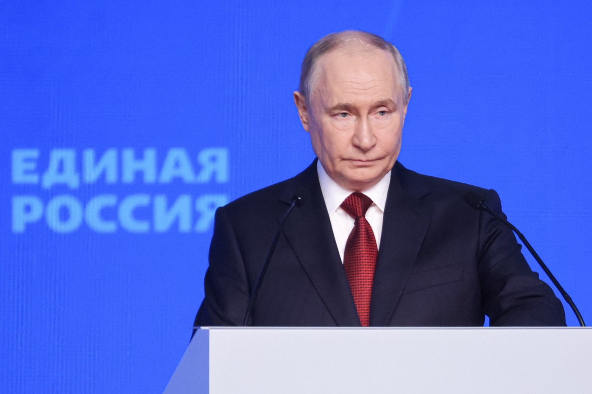Путин высказался о запасах топлива в России