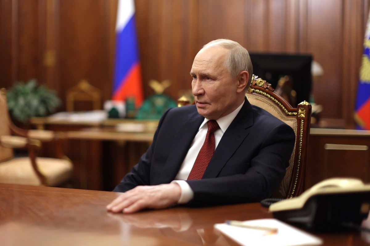 Путин указал на недостаток европейских судов