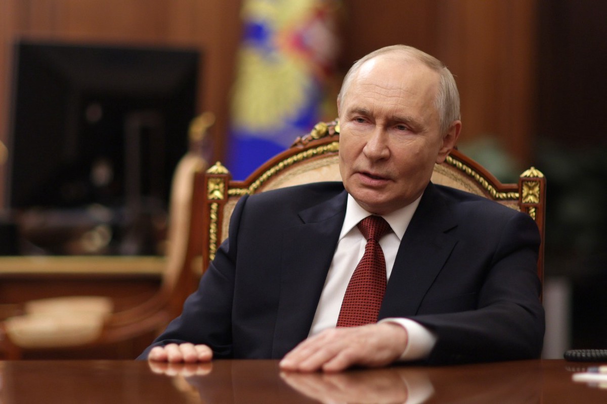 Путин заверил, что проблемы с топливом в России скоро закончатся
