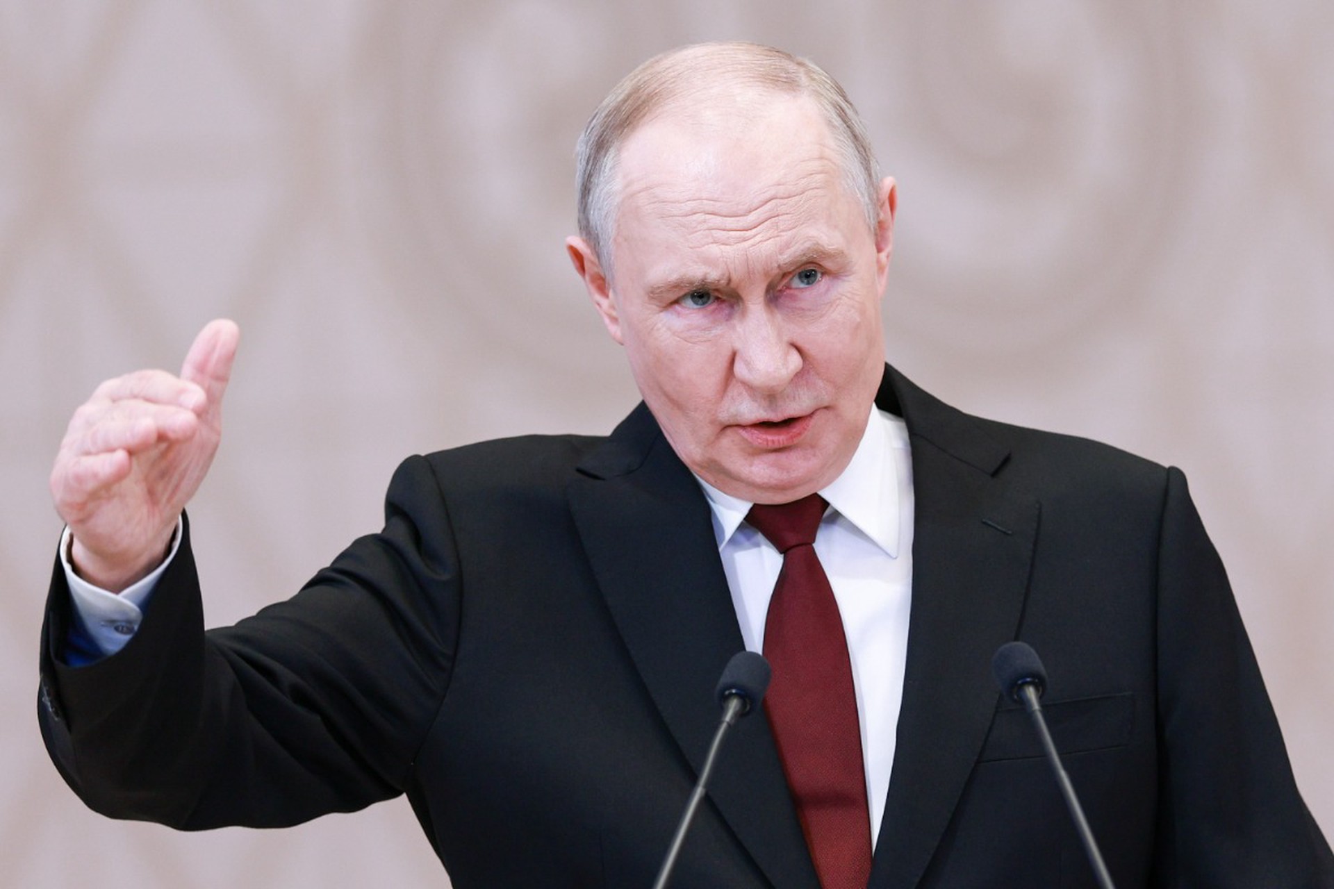 СВО закончится уже летом? Четкий сигнал Путина, спешка Трампа и метания Зеленского