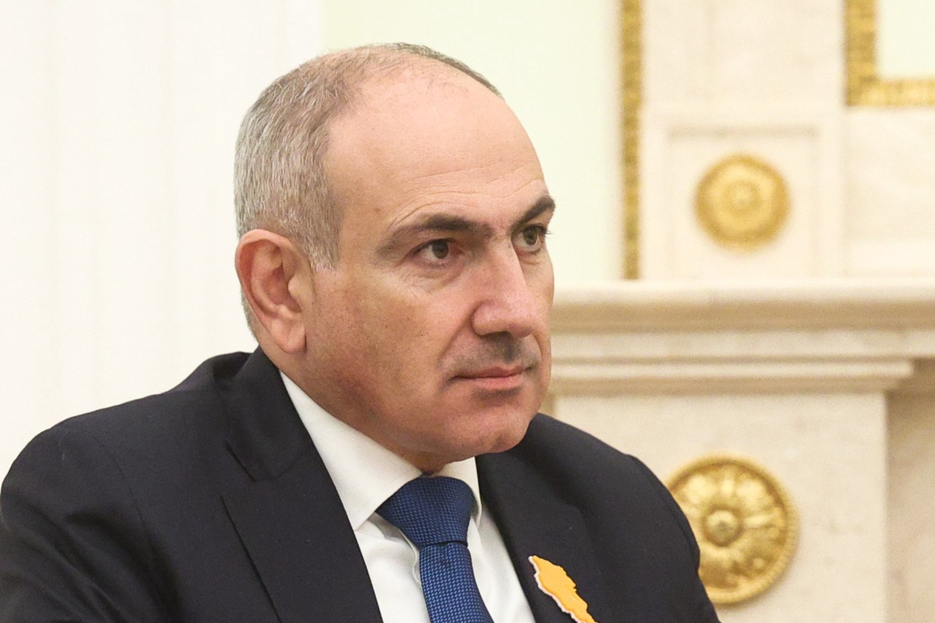Армения повисла над бездной: иудей Пашинян, отказ в референдуме, продуктовое эмбарго