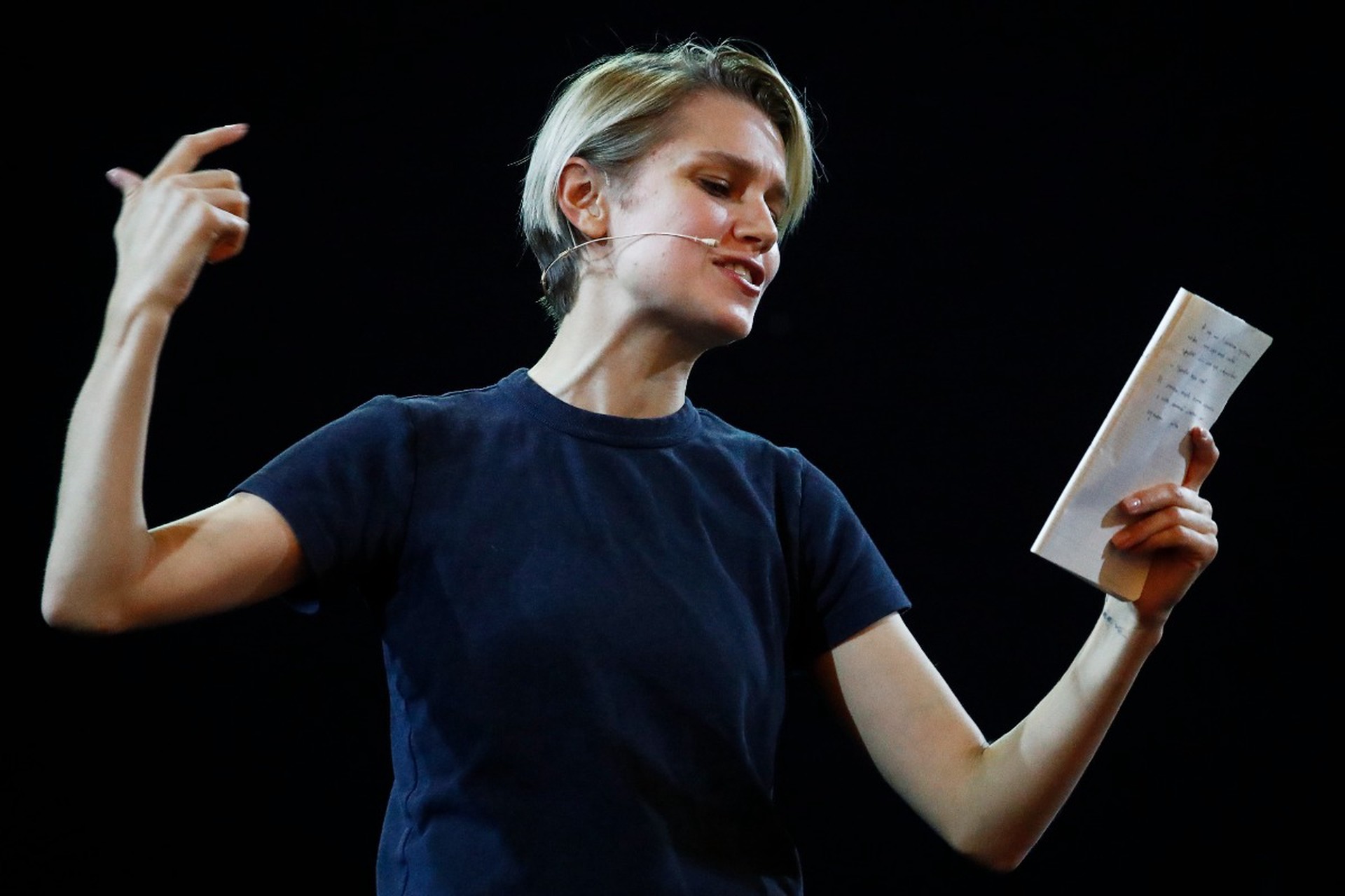 Дарья Мельникова рассказала, как муж помогает ей в актерской работе
