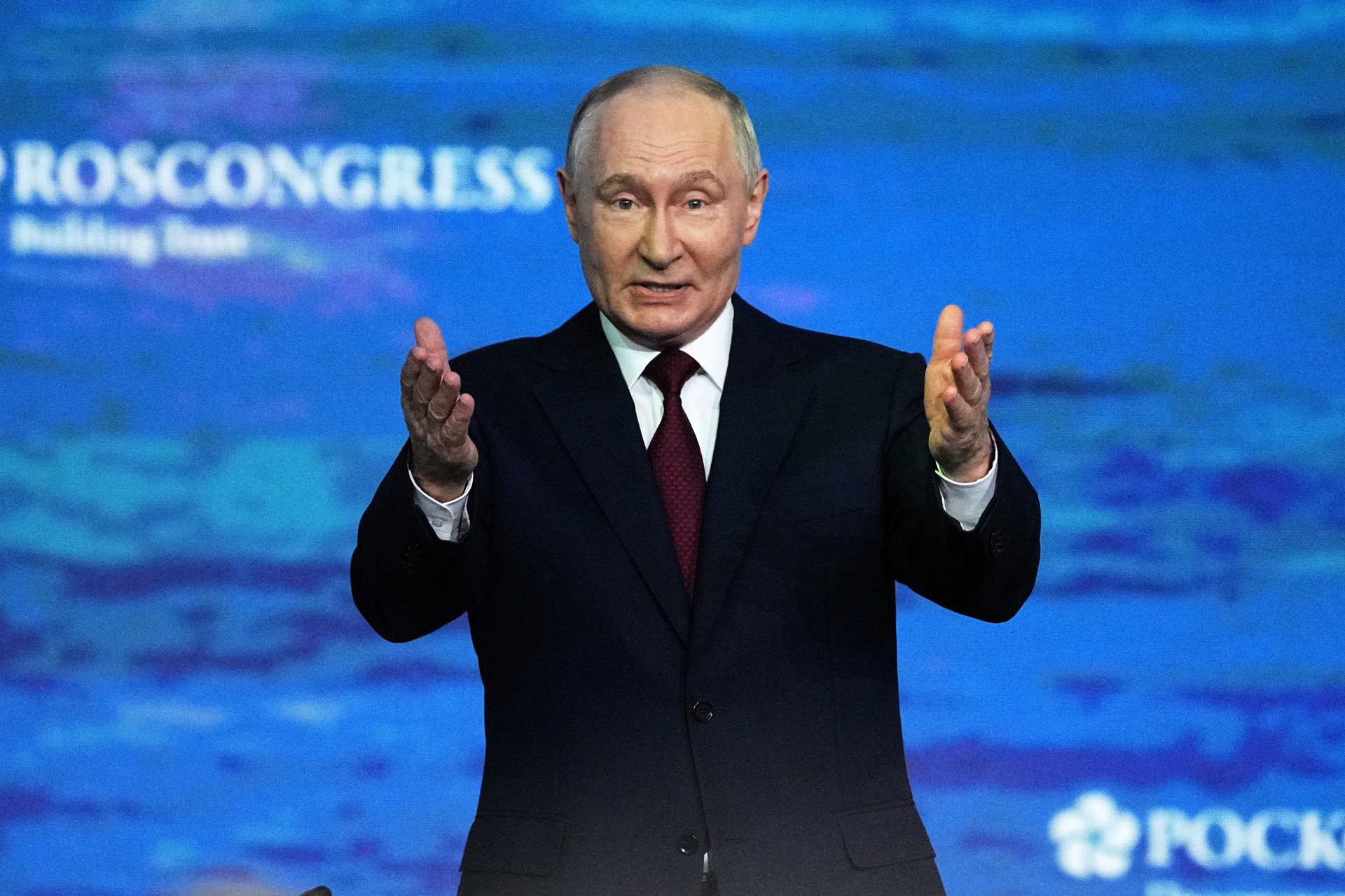 «Работайте, братья»: Путин обратился ко всем военным на фоне письма Зеленского
