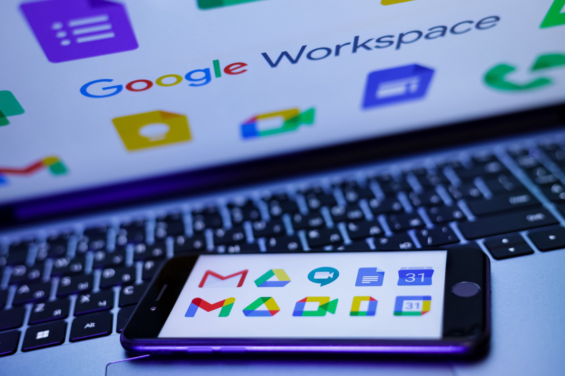 Госдума запретила регистрацию на российских сайтах через почту Gmail