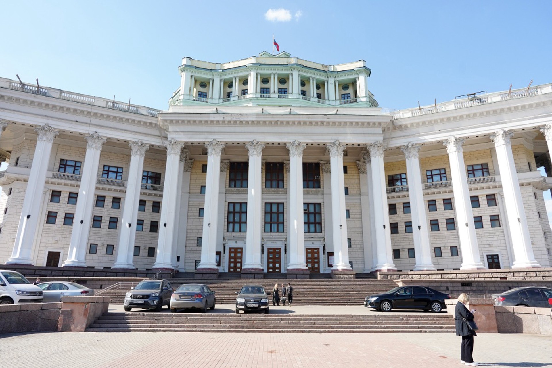 В Театре Российской армии рассказали, когда и где похоронят Людмилу Чурсину