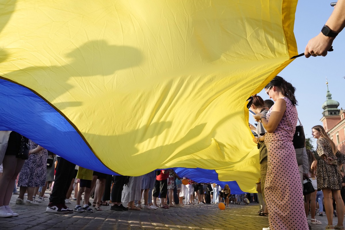 Украинцы напомнили полякам о Бандере перед годовщиной Волынской резни